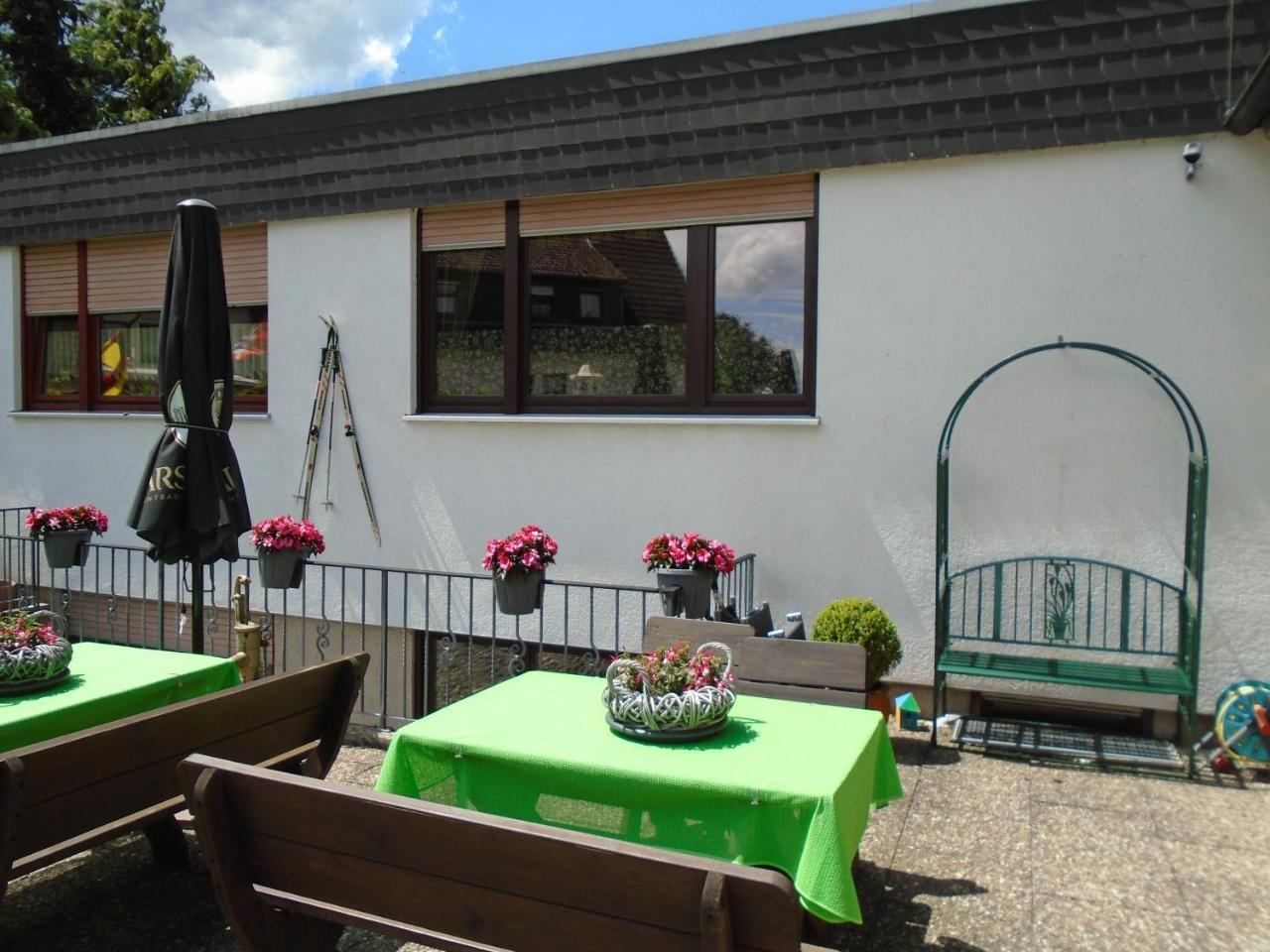 Haus Sonneneck Hotel Medebach Exterior photo